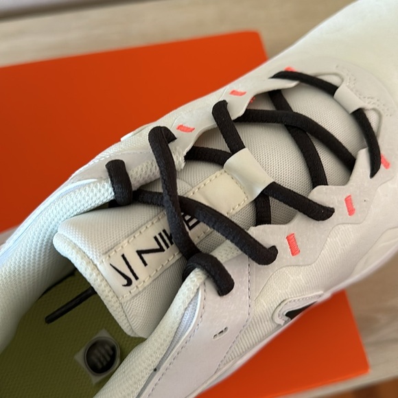 Nike shoes women’s 10.5 New - Picture 3 of 3